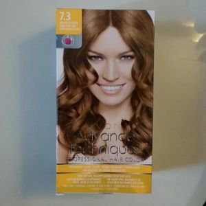 AVON Techniques Advanced Haircolour